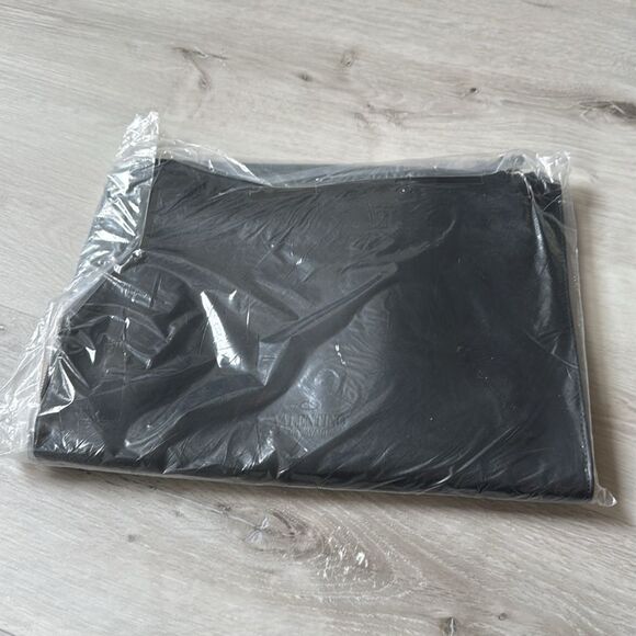 Valentino VLTN‎ Document Holder Black/Muti Color Nwt - Picture 9 of 14